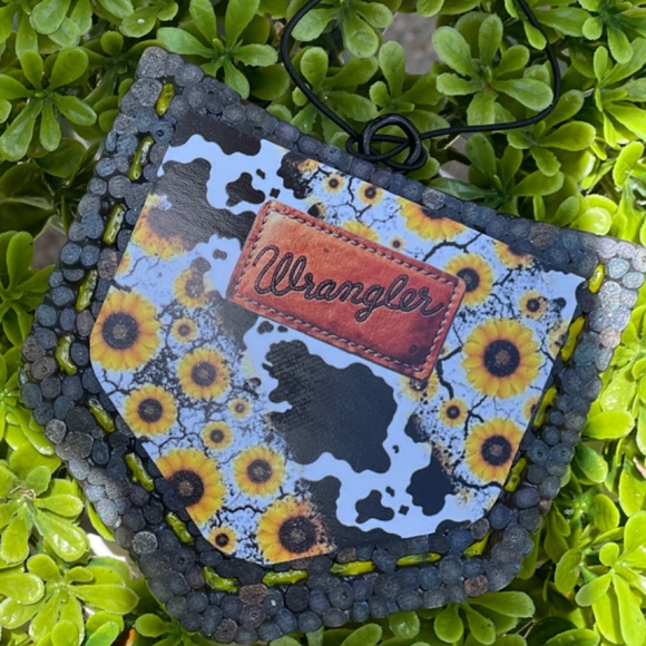 Freshies - Picture 3 of 8